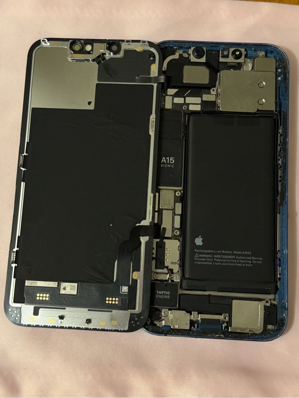 iPhone 13 read description